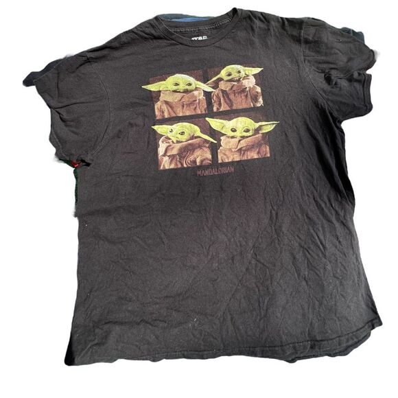 Star Wars Baby Yoda Portrait T shirt - Picture 2 of 4